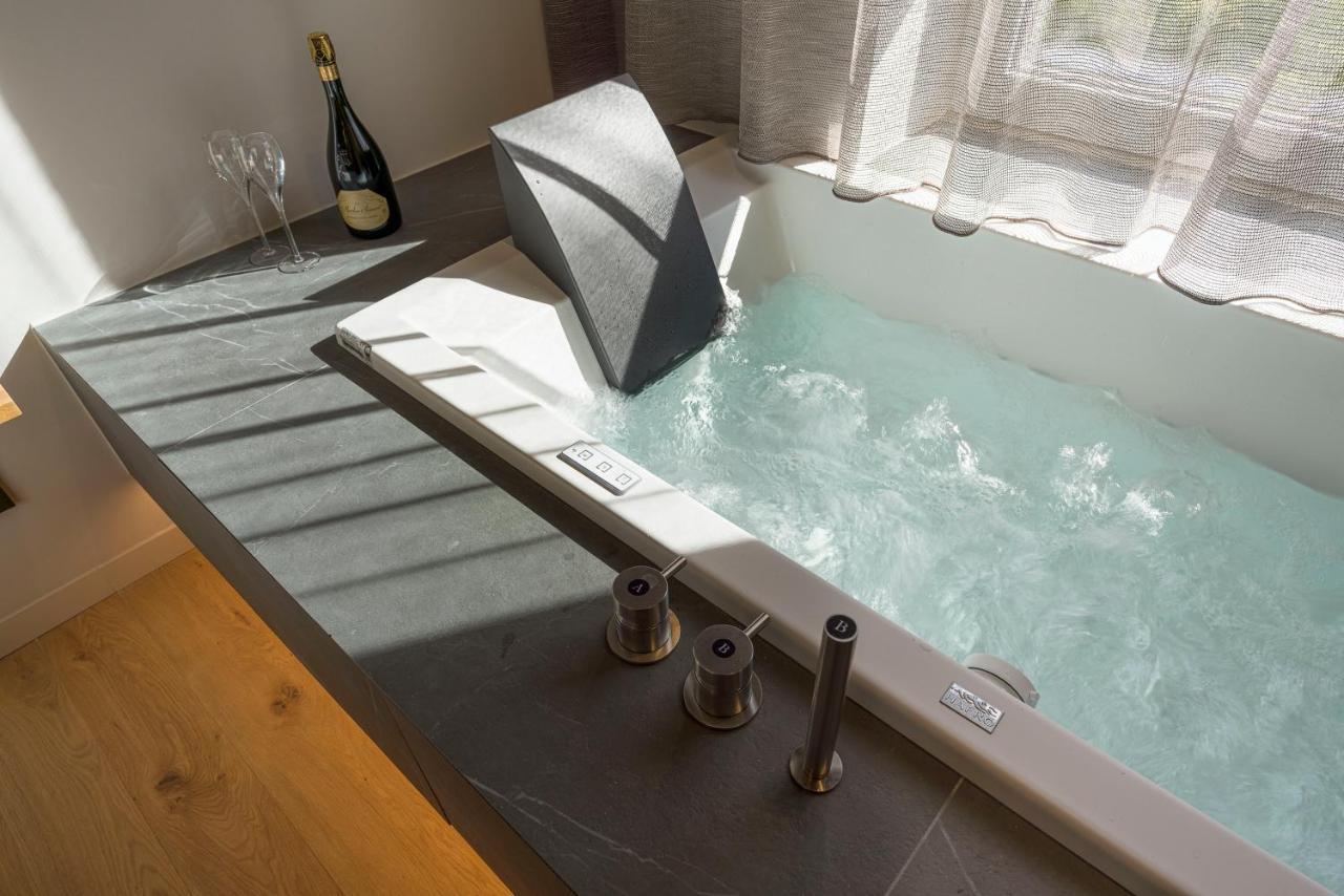 Aera Luxury Suites - 303 304 305 CTA Eksteriør bilde